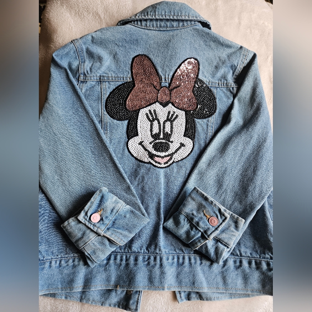NWT. Girls ( 9-10) Disney Blue Denim Jacket with Sequin Bow Design